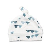 Load image into Gallery viewer, Hello World Blanket & Knotted Hat - Navy Triangles
