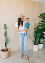 Load image into Gallery viewer, The Landon - Desert Taupe Teething Necklace
